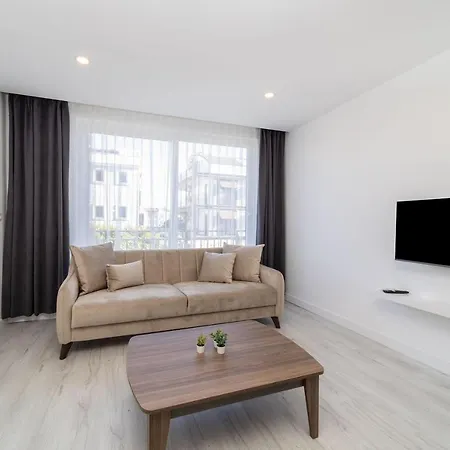 Central Flat Close To Sea In Muratpasa Antalya